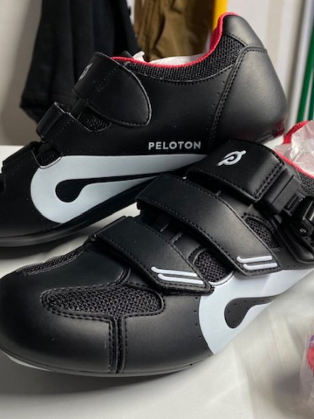 Peloton Cycling Shoes Size 10.5 Men’s – NEW with Cleats